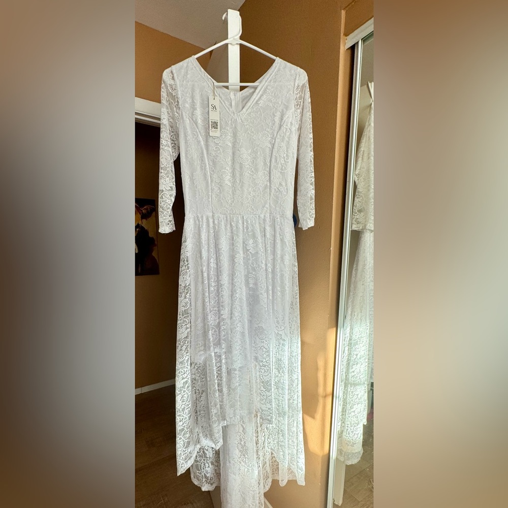 NWT White Lace 3/4 Sleeve Romantic Hi-Lo Dress. Sz Large